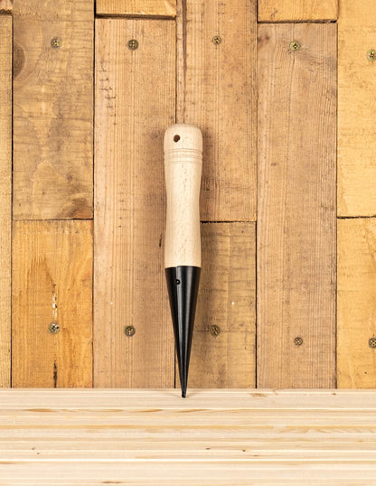 Dibber - Green's of Ireland Online Garden Shop.  Tools, Avergon, Daffodil Bulbs, Tulip Bulbs, Crocus Bulbs, Autumn Bulbs, Bulbs, Cheap Bulbs