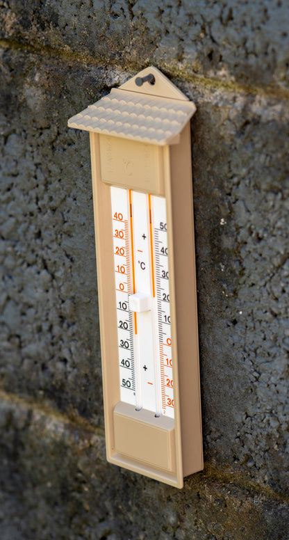 Garden Accessories <p>Mini Max Thermometer</p> - Green's of Ireland Online Garden Shop.  Accesories, BlackFox, Daffodil Bulbs, Tulip Bulbs, Crocus Bulbs, Autumn Bulbs, Bulbs, Cheap Bulbs